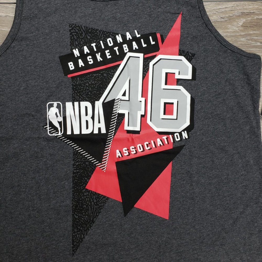 NBA 46  MEN'S  T-SHIRT GREY/RED SIZE LARGE - Picture 2 of 9